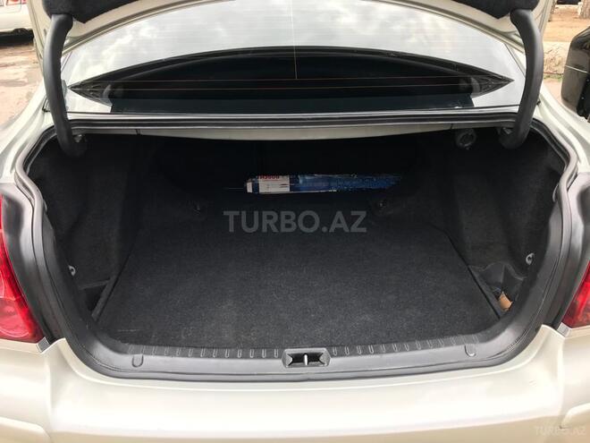Toyota Avensis 2004, 330,000 km - 1.8 л - Bakı