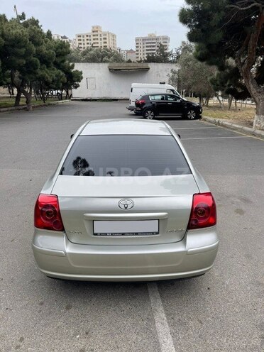 Toyota Avensis 2004, 330,000 km - 1.8 л - Bakı