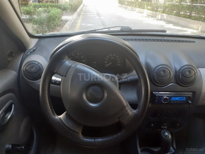 Renault Sandero 2008, 294,000 km - 1.4 l - Bakı