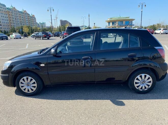 Kia Rio 2005, 126,000 km - 1.4 l - Sumqayıt