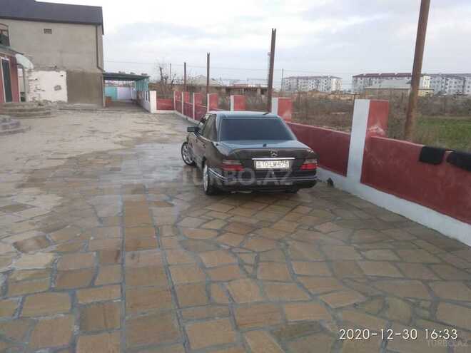 Mercedes E 220 1993, 519,000 km - 2.2 л - Bakı