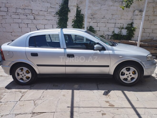 Opel Astra 2001, 385,000 km - 1.6 l - Bakı