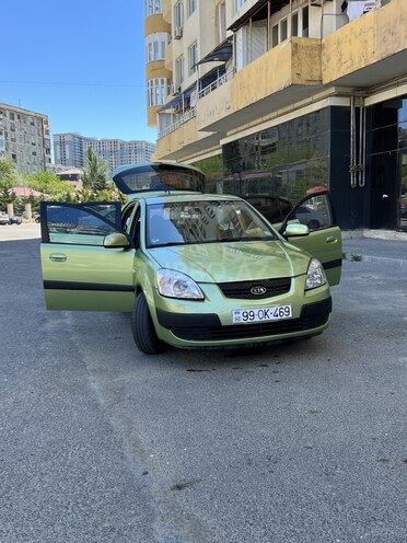 Kia Rio 2005, 310,000 km - 1.5 l - Bakı