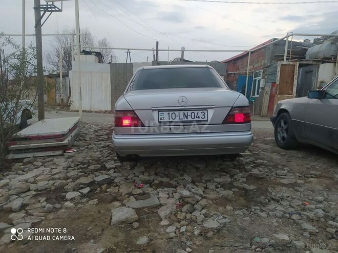 Mercedes E 200 1994, 100,000 km - 2.0 л - Bakı