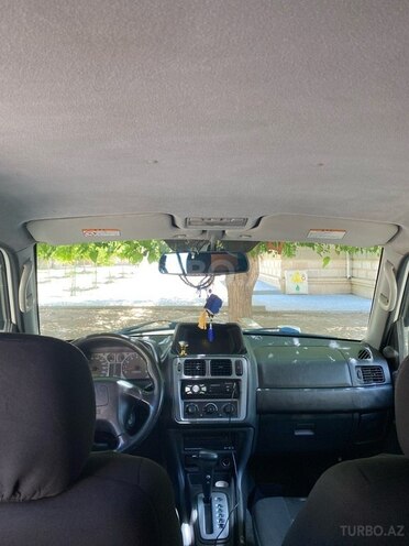 Mitsubishi Pajero io 2000, 114,000 km - 2.0 l - Naftalan