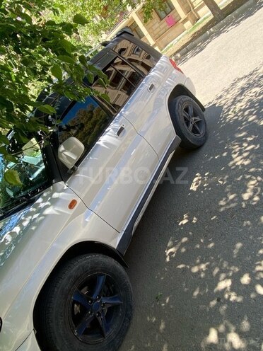 Mitsubishi Pajero io 2000, 114,000 km - 2.0 l - Naftalan