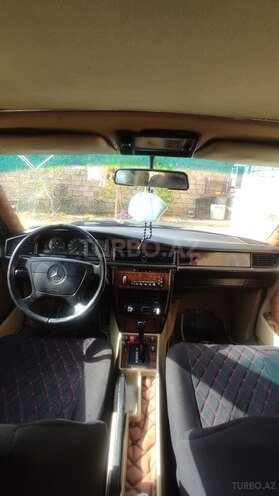 Mercedes 190 1993, 233,333 km - 2.3 l - Bakı