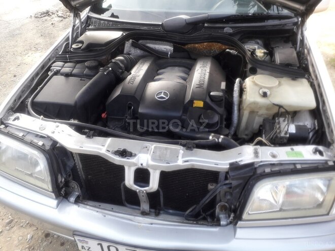 Mercedes C 240 1999, 200,000 km - 2.4 l - Lənkəran