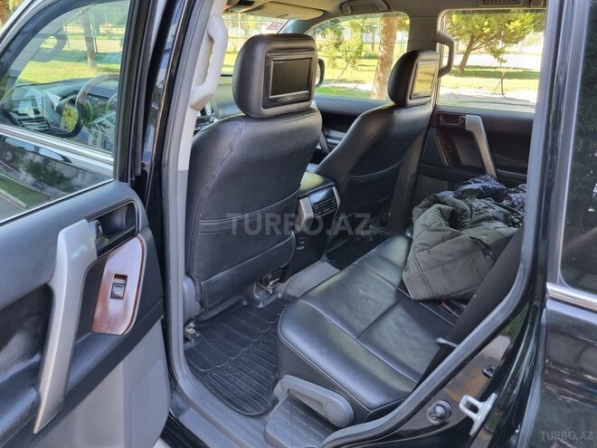 Toyota Prado 2011, 320,000 km - 2.7 л - Şəmkir