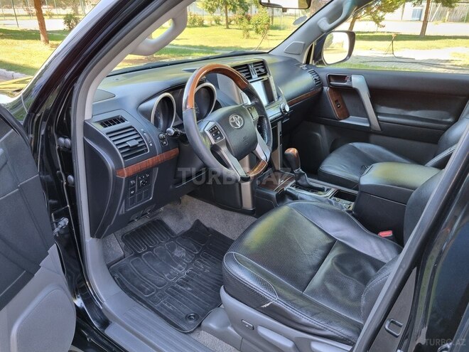 Toyota Prado 2011, 320,000 km - 2.7 л - Şəmkir