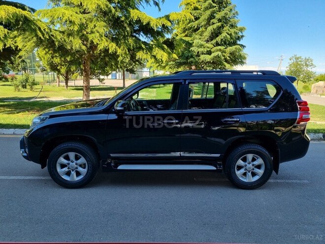 Toyota Prado 2011, 320,000 km - 2.7 л - Şəmkir