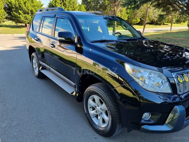 Toyota Prado 2011, 320,000 km - 2.7 л - Şəmkir