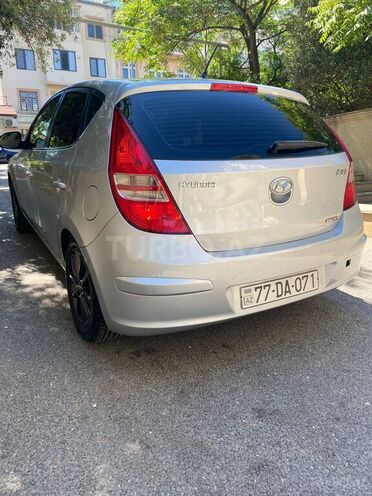 Hyundai i30 2009, 218,374 km - 1.6 l - Bakı