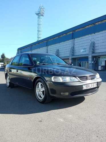 Opel Vectra 1996, 305,000 km - 1.8 l - Masallı