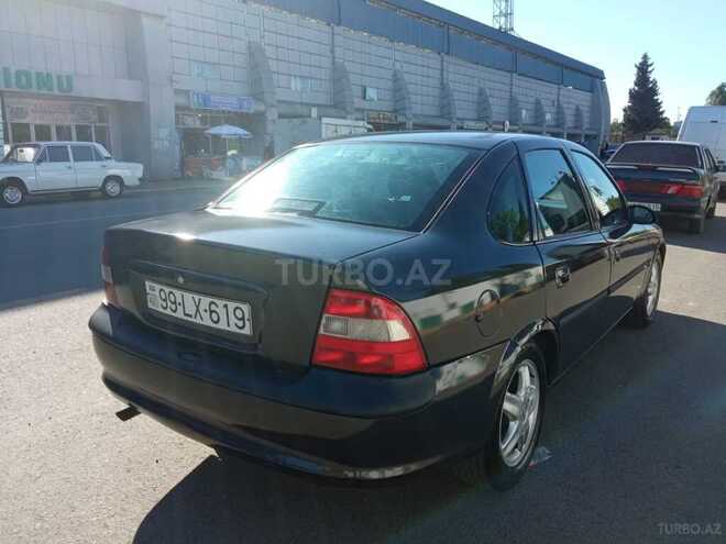 Opel Vectra 1996, 305,000 km - 1.8 l - Masallı
