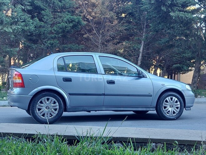 Opel Astra 2005, 200,000 km - 1.4 l - Bakı