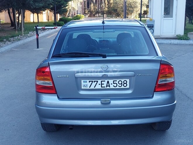 Opel Astra 2005, 200,000 km - 1.4 l - Bakı