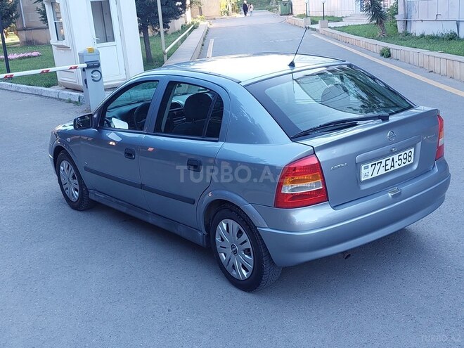 Opel Astra 2005, 200,000 km - 1.4 l - Bakı