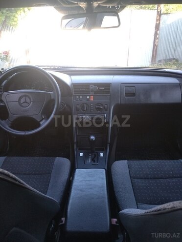 Mercedes C 180 1995, 65,800 km - 1.8 л - İmişli