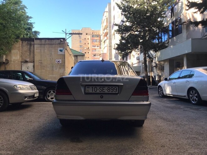 Mercedes C 230 1997, 391,000 km - 2.3 l - Bakı
