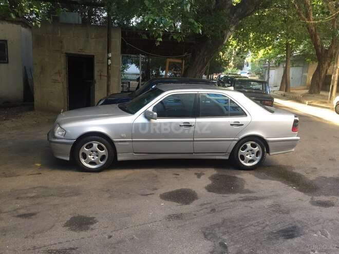 Mercedes C 230 1997, 391,000 km - 2.3 l - Bakı