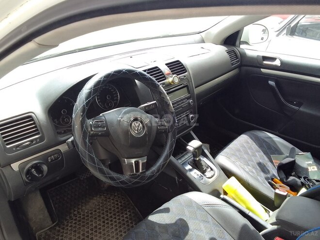 Volkswagen Jetta 2010, 198,500 km - 1.6 l - Bakı