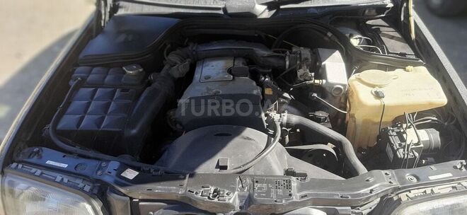 Mercedes C 200 1995, 295,000 km - 2.0 l - Bakı