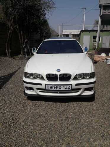 BMW 525 2001, 211,000 km - 2.5 l - Masallı