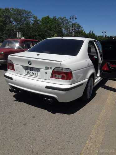 BMW 525 2001, 211,000 km - 2.5 l - Masallı