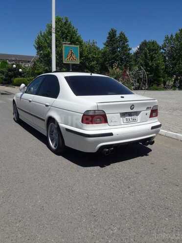 BMW 525 2001, 211,000 km - 2.5 l - Masallı
