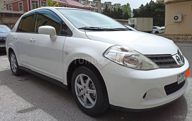 Nissan Tiida 2013, 108,584 km - 1.5 l - Bakı