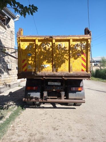 KamAz 6520 2006, 798,500 km - 11.0 l - Yevlax
