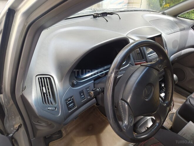 Lexus GS 300 1998, 256,523 km - 3.0 l - Bakı