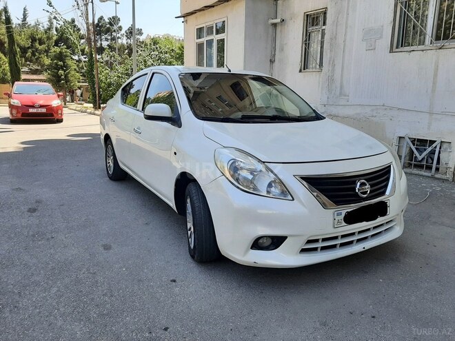 Nissan Sunny 2013, 222,000 km - 1.5 l - Bakı