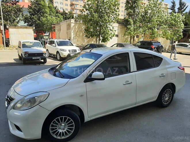 Nissan Sunny 2013, 222,000 km - 1.5 l - Bakı