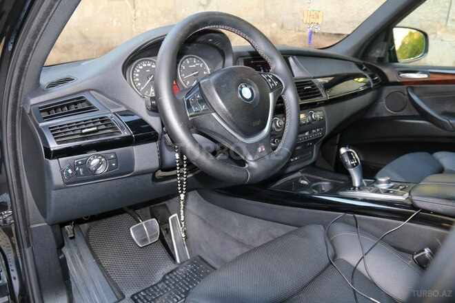 BMW X5 2008, 297,800 km - 4.8 л - Bakı