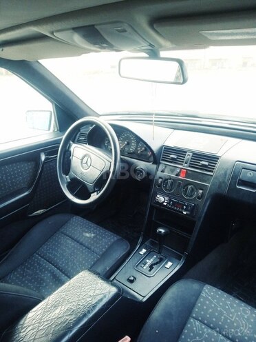 Mercedes C 180 1994, 402,121 km - 1.8 l - Bakı