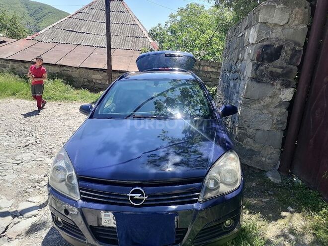 Opel Astra 2004, 547,805 km - 1.7 l - Şəki