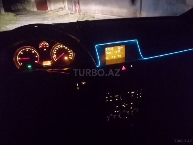Opel Astra 2004, 547,805 km - 1.7 l - Şəki