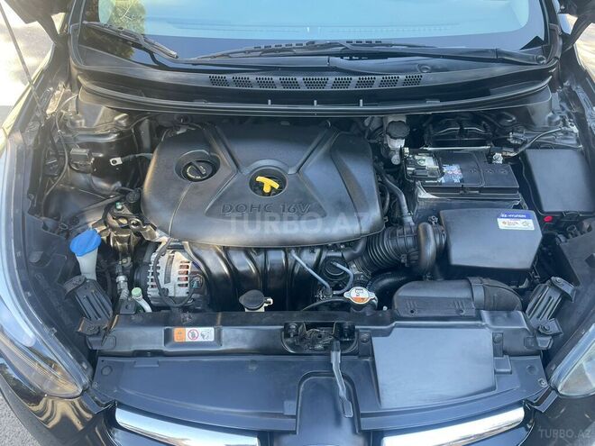 Hyundai Elantra 2015, 109,000 km - 1.8 l - Bakı