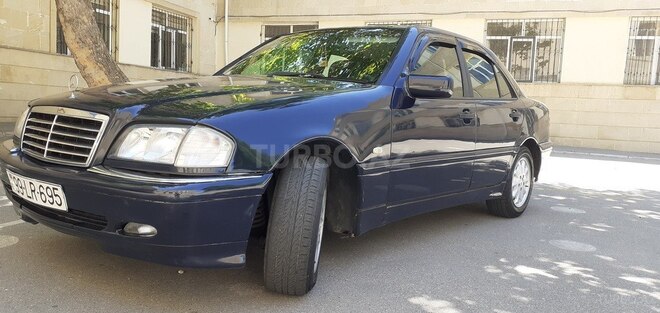 Mercedes C 220 1998, 450,000 km - 2.2 l - Bakı