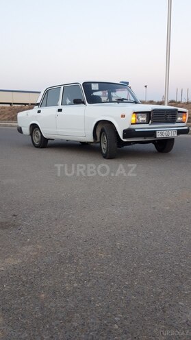 LADA (VAZ) 2107 2009, 58,000 km - 1.7 л - Salyan
