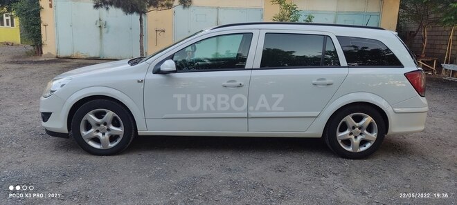 Opel Astra 2007, 250,000 km - 1.3 l - Saatlı