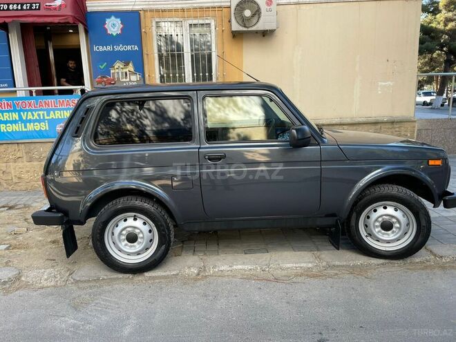 LADA (VAZ) Niva 2021, 25,000 km - 1.7 л - Quba
