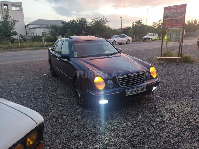 Mercedes E 270 2000, 323,154 km - 2.7 l - Cəbrayıl