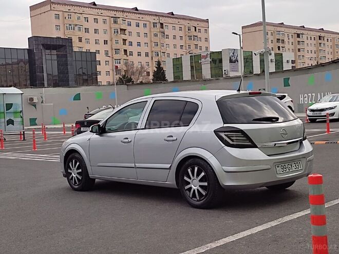 Opel Astra 2006, 270,000 km - 1.4 l - Sumqayıt