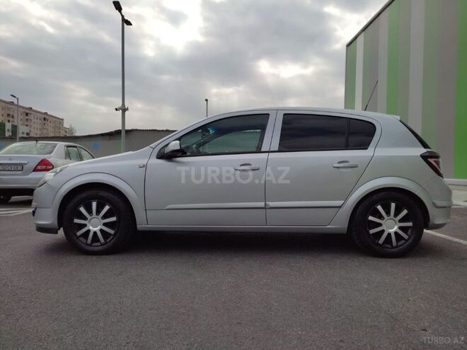 Opel Astra 2006, 270,000 km - 1.4 l - Sumqayıt