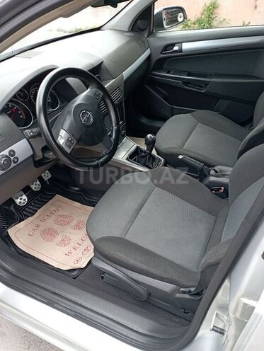 Opel Astra 2006, 270,000 km - 1.4 l - Sumqayıt
