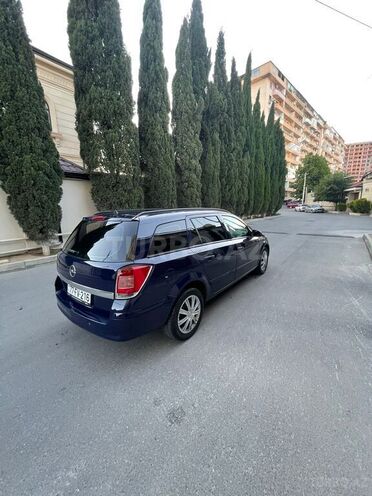Opel Astra 2008, 193,000 km - 1.4 л - Bakı