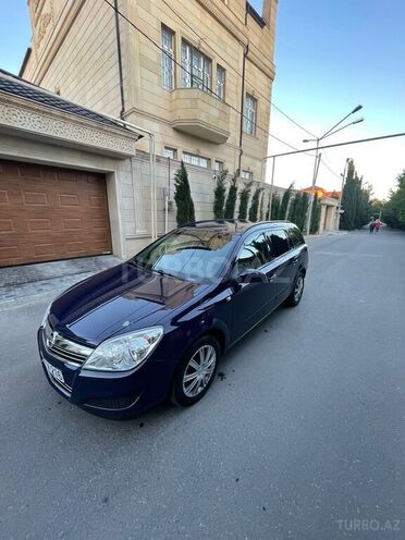 Opel Astra 2008, 193,000 km - 1.4 л - Bakı